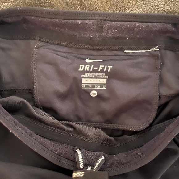 Nike Dri-fit Leggings - Picture 4 of 4